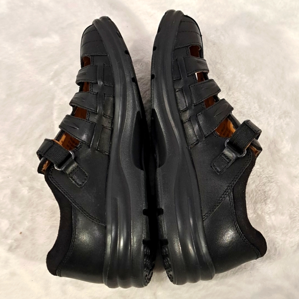 NIB Dr. Comfort Shoes, SZ 7 - Picture 5 of 10